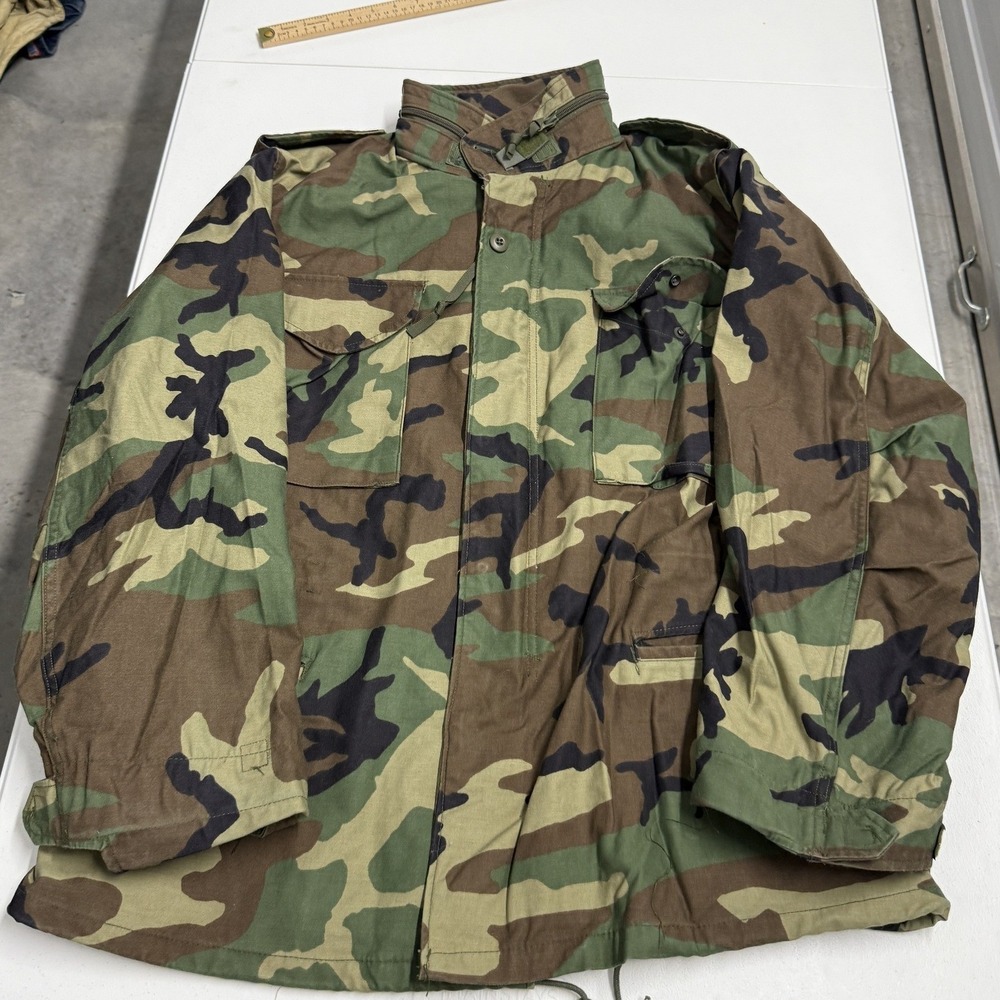 Golden Mfg Co M-65 Field Jacket Mens Medium Regular Camo Excellent Woodland Camo